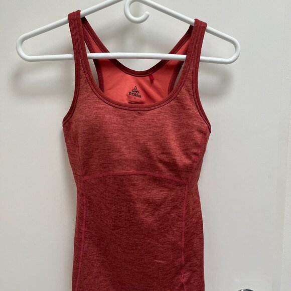 Prana yoga tank with open back. Reddish orange color. Small. - Picture 3 of 4